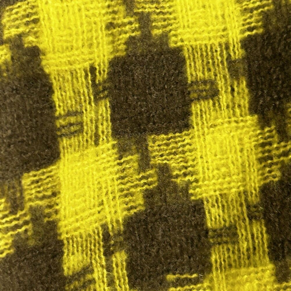Maeve Anthropologie Blanket Wrap Scarf Yellow Gray Houndstooth Plaid Fringe - Picture 7 of 7